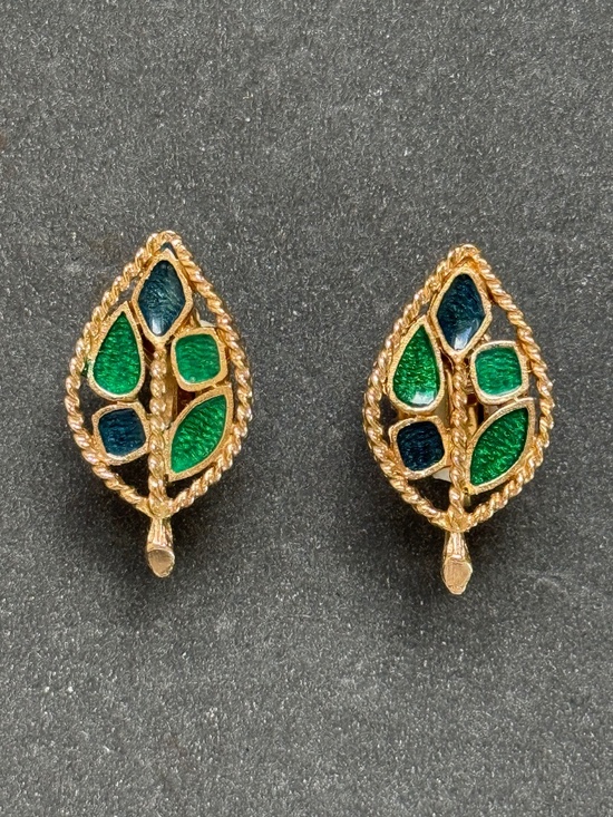Florenza Jewelry - VINTAGE FLORENZA Leaf Clip Earrings Enamel Green Blue Gold MCM